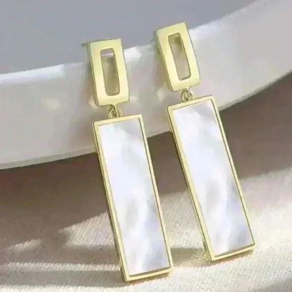 Gold Geometric Mother-of-Pearl Drop Earrings - Picture 2 of 3